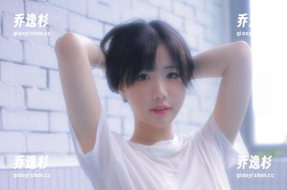 Addielyn(에디린)的图包，大概是我见过最‘女朋友’的作品了，随便一瞥就想下载！