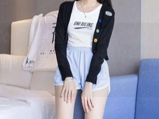 BoBoSocks袜啵啵 – 看！甜甜圈最新作品，脚尖透明款油亮肉丝，让你脑洞大开！