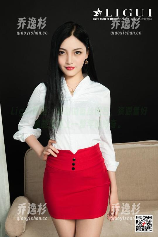 Ligui丽柜-甜甜 Ligui丽柜 - 甜甜的香丝图包,资源量好像能抵得上一整年的好奇。