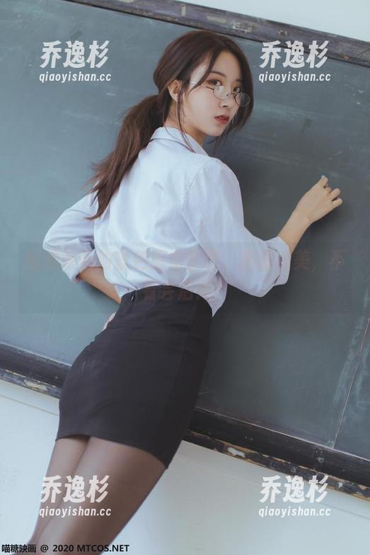 喵糖映画的蓝色厨娘套图，画面太美，不看会后悔？