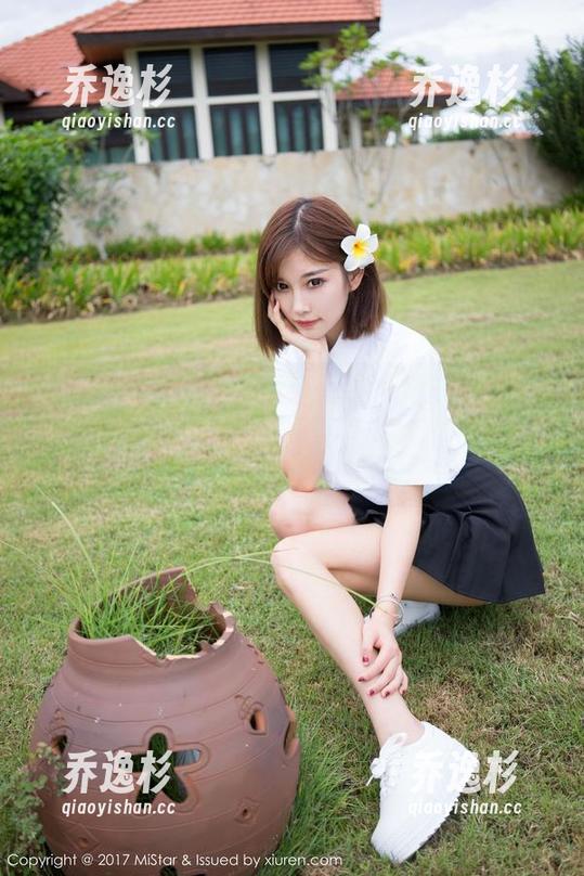 MiStar魅妍社-糯美子Mini MiStar魅妍社 - 高清写真:糯美子Mini泳衣照,你说这是在展示身材还是在犯罪?