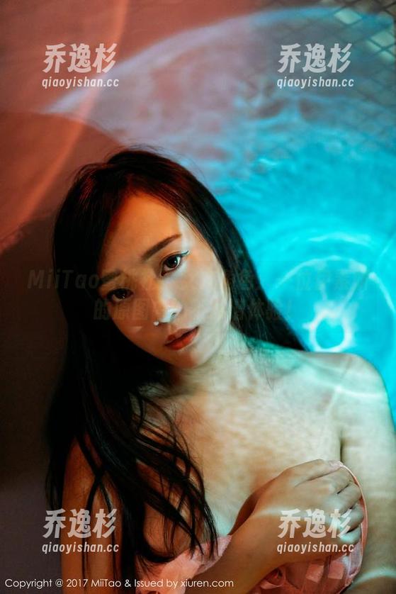 MiiTao蜜桃社-伊素妍 MiiTao蜜桃社 - 女友角色:一位伊素妍的原图中的不靠谱体验!