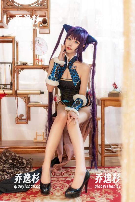 Momoko葵葵 Momoko葵葵的死库水写真,大海大概是她的镜子吧?