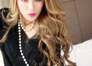 TGOD推女神 – 汪佩妮Penny的美足图集更新，我的目光不自觉地停留在那儿