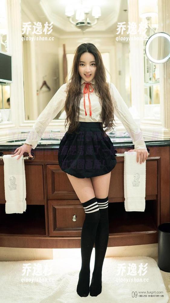 TuiGirl推女郎 - 王馨瑶的全套制服，把校园里的青春叛逆写成了一部小说，只不过是图画版！