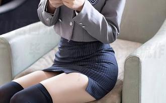 XIAOYU语画界 – 夏小雅的脑洞套装，先穿上再说，毕竟谁不想要个潮流作品集呢！