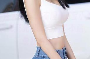 Xiuren秀人网 – 试着理解e宝小野猫的皮衣，发现无圣光其实充满了不适，美图记录我的疑惑。