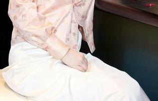 Xiuren秀人网 – lavinia肉肉私房浴室专辑,油腻又清新的完美结合!