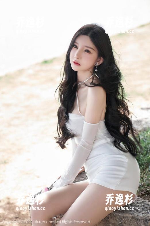 Xiuren秀人网 - 双笙Alina的厨房：又好吃又好看的写真图包！