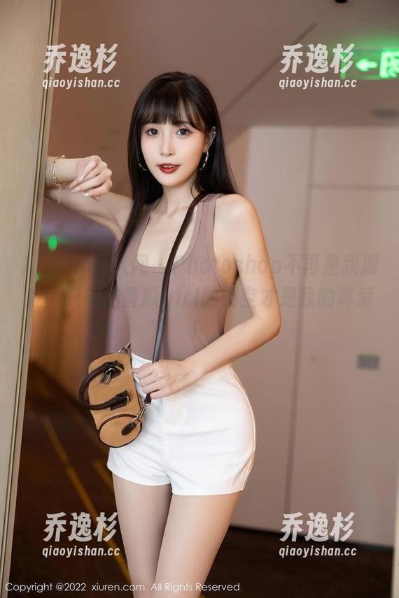 Xiuren秀人网 - Photoshop不再是我朋友，只有拍黄瓜girl的镂空才是我的真爱！