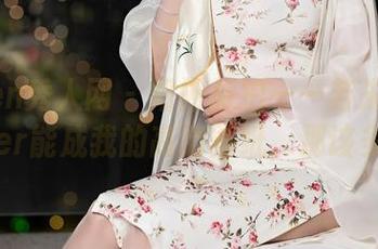 Xiuren秀人网 – 阳朔旅拍——若朱可儿Flower能成我的高清壁纸，那该多好！