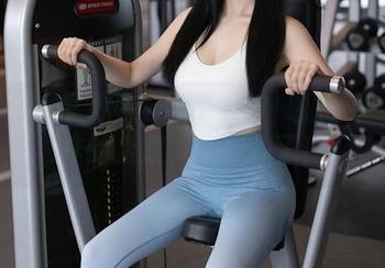 Xiuren秀人网 – 柚子178+职业装=不一样的合集,太有趣了!