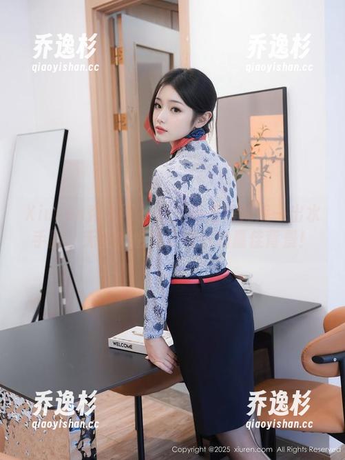 Xiuren秀人网 - 只要还是陈梵妮一出水手服，无圣光也成了美图的最佳背景！
