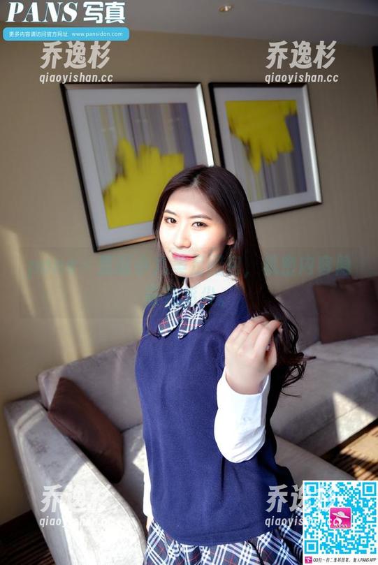 pans - 荒诞小九美足图包，机密内容隐蔽在指尖。
