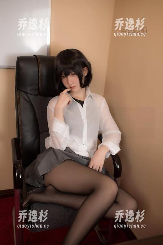 一小央泽 谁说女孩不美?一小央泽的高清女孩,下载后带点小惊喜。