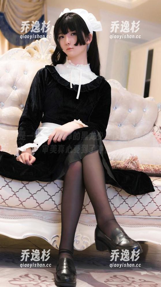 一小央泽 又是一幅一小央泽的黑龙少女作品,我的审美真心受到了冲击。