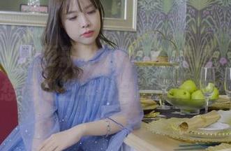 丽柜 – 小涵更新职场新秀的美图,马上让我想起我当年傻白甜的青涩?!