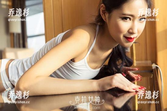 克拉女神 - 听说昕予的无圣光写真“宝贝速递”，快给我邮来一份！