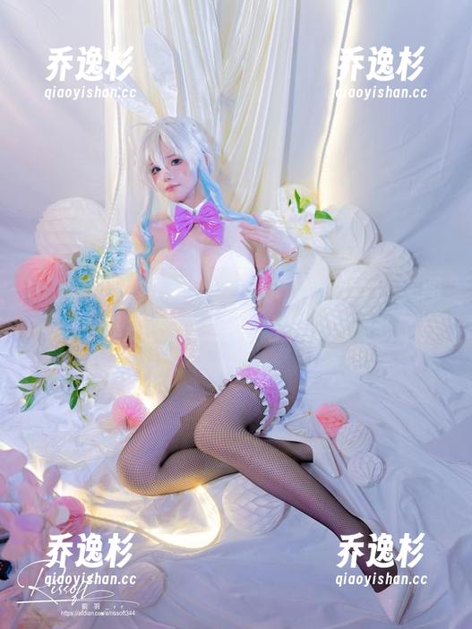 前羽rr 双人写真本系列,我问你,前羽rr的美图一天能看多少?已经沦陷了,别问我了!