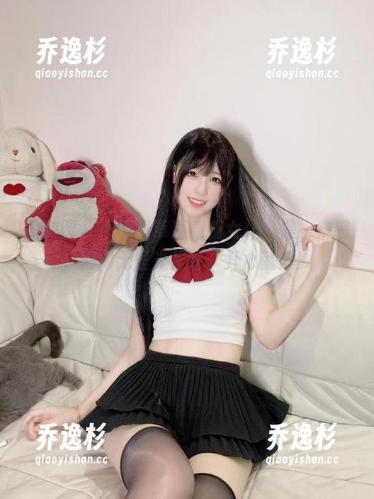 十万口草莓粥粥 微密圈 - 十万口草莓粥粥女仆合集,来吧,别问无圣光是啥,开心就好!