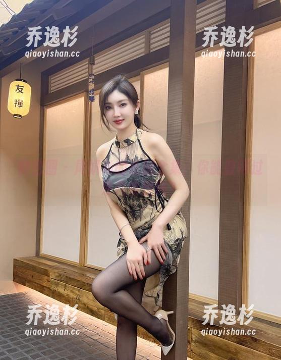微密圈 - 周妍希的长腿全集：你能数得过来几条腿吗？