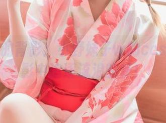 水手服的背影：小野妹子w的cos在光与影中追逐流浪的梦！