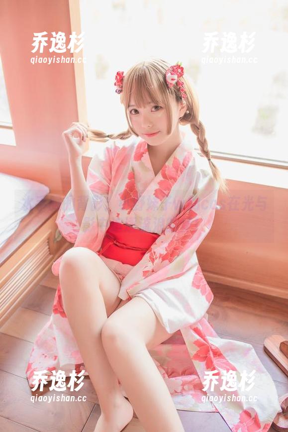 小野妹子w 水手服的背影:小野妹子w的cos在光与影中追逐流浪的梦!