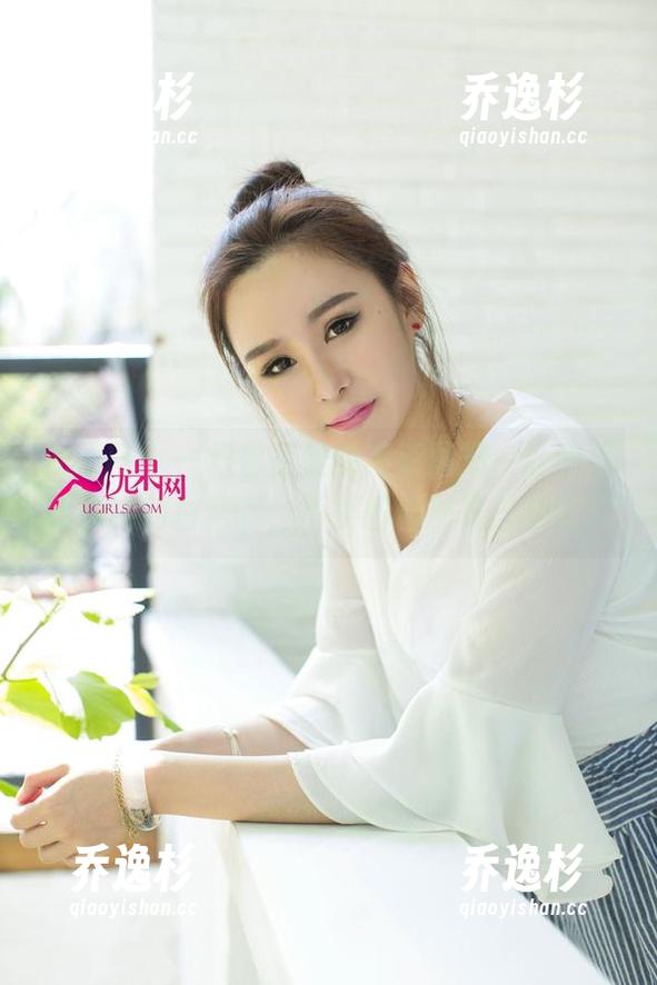 尤果网-一只香蕉船 尤果网 - 一只香蕉船的高清图册,让我沉醉在她的白裙下,不禁想着那夏日的微风