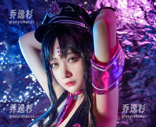 念念_D 念念_D的御姐合集里,美图直击心灵,像是陷入了那迷离的gaze里。