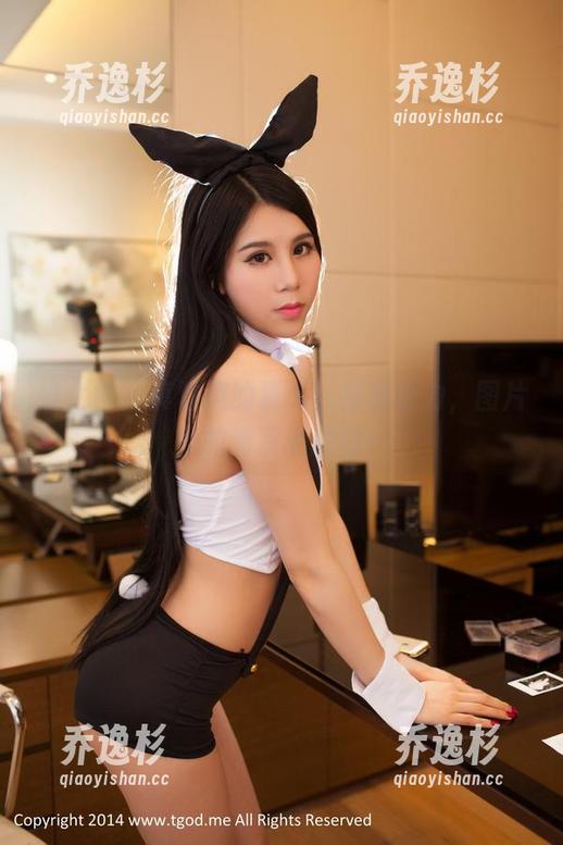 推女神 - 莫雅淇的夏天：福利给力，图片里的清凉满满的！