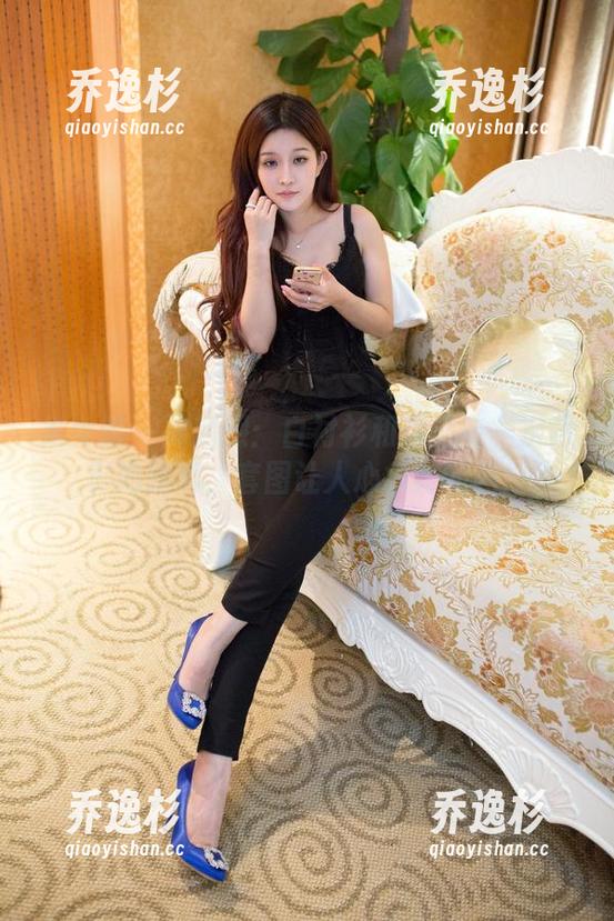 推女郎 - 郑瑞熙：白衬衫和你只有一次背影的距离，套图让人心痒痒的哟！