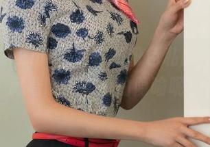 星颜社 – Emily尹菲的粉色私房，原图里藏着哪些甜蜜的隐喻呢？