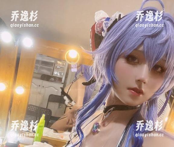 点击查看，桜满三时在这一张精选自拍里的腼腆时刻