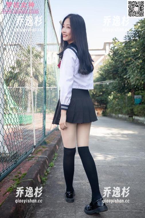 梦丝女神 - 香萱的美图下载秘籍：变天使不加班，奇迹发生在一夜之间！