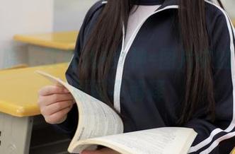 模范学院 – 艾希儿+女神=图片中的谜团,原图不解释