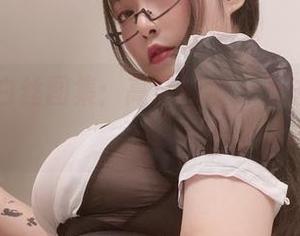 次屁啦的白丝图集:高清画质,无法自拔的优雅