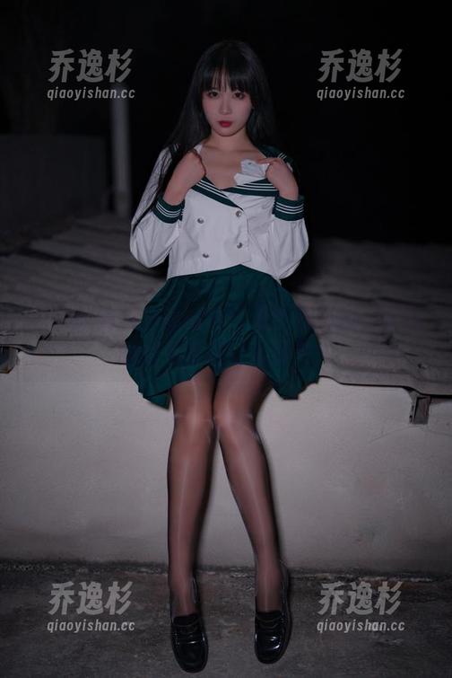 从宗教到科技的碰撞！海克斯科技小蛋糕的修女写真让人期待！