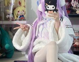 白栎Shirly和她的长腿，送你免费的原图，不谢哦！
