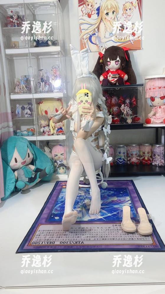 更新啦！白栎Shirly这次的修女造型也太让人意外了吧！？