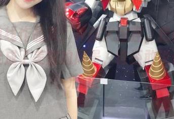 少女前线作品集:神探火狸狸,把所有陷阱都变成了美丽的风景,谁还敢说作战不浪漫?