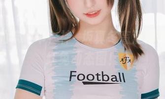 冬天的末班车,神楽坂真冬高清再来一张红兔动态图!
