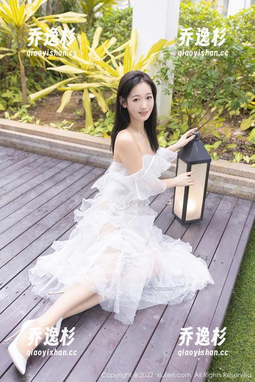 秀人网 - 镂空不止是个词，刘婷婷无圣光地给我们上了堂生动的原图课。
