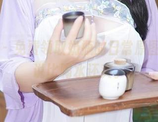 秀人网 – 免费领取奶瓶的日常原图，真敢说比喝水还爽。