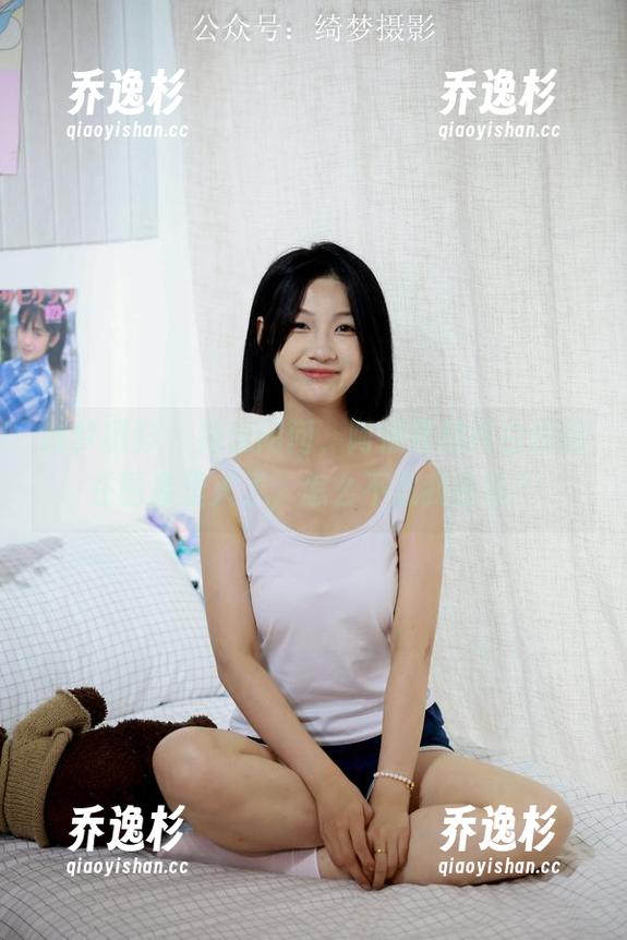 绮梦摄影 - 我想问问，阿依夏的纯白作品在图库里火了，怎么不邀我去呢？