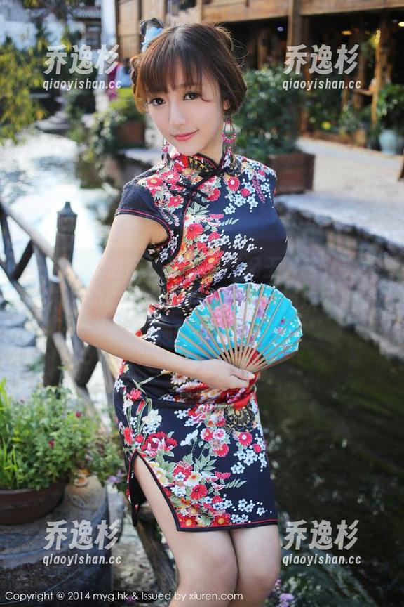 美媛馆 - 最新！连体衣搭配王馨瑶，究竟能不能突破“衣服的束缚”这道坎？期待她的挑战！