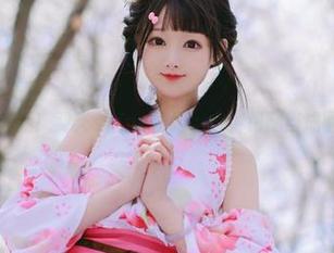 最新登场！羽天shine长腿cos，把腿当成画笔！