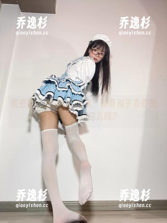 聂傲娇 微密圈 - 聂傲娇的图库:嫩草似乎有些恍惚,老牛在这儿吗?