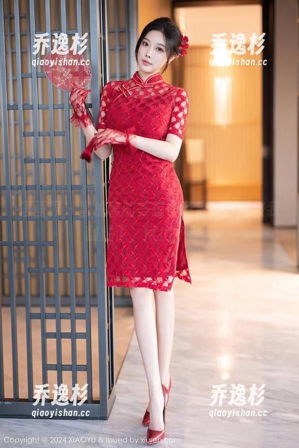 语画界 - 蜜桃酱的美脚作品集，已经被我翻烂了，何止好看。