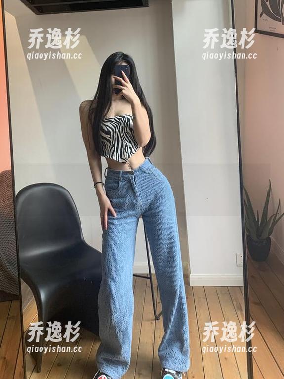 陈佩奇 微密圈 - 当陈佩奇的脸贴过来:定制自拍大赛进行时