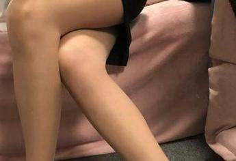 微密圈 – 在线观察雅雅的气质呀这位修女，别让她的外表骗了你。